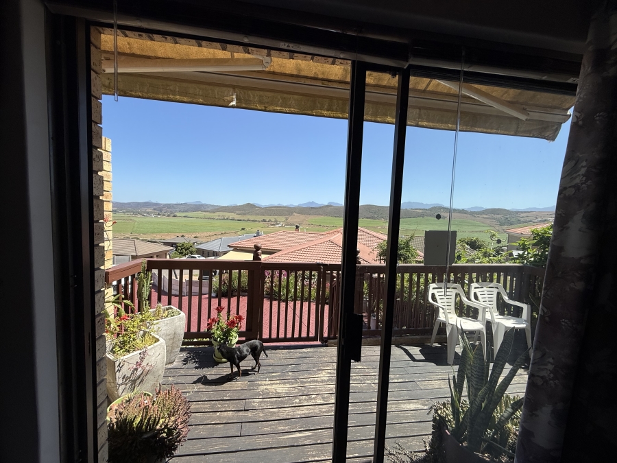 3 Bedroom Property for Sale in Reebok Western Cape